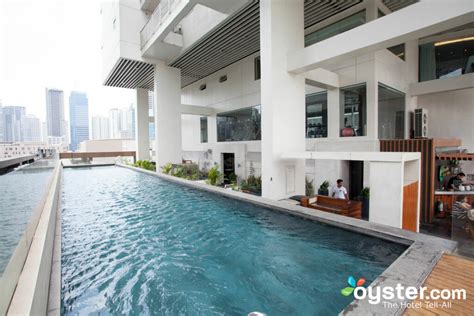 f2 hotel bgc|F1 Hotel Manila .